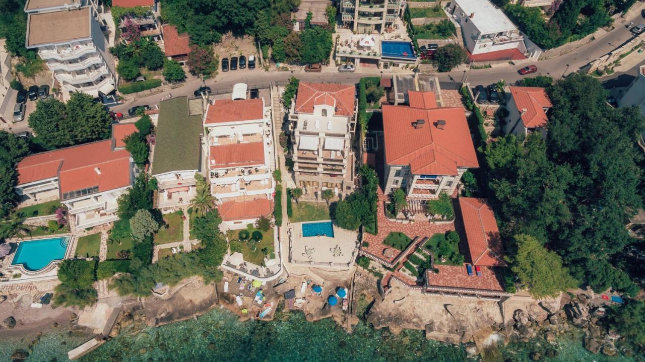 Vila Fortuna Sutomore Bagian luar foto